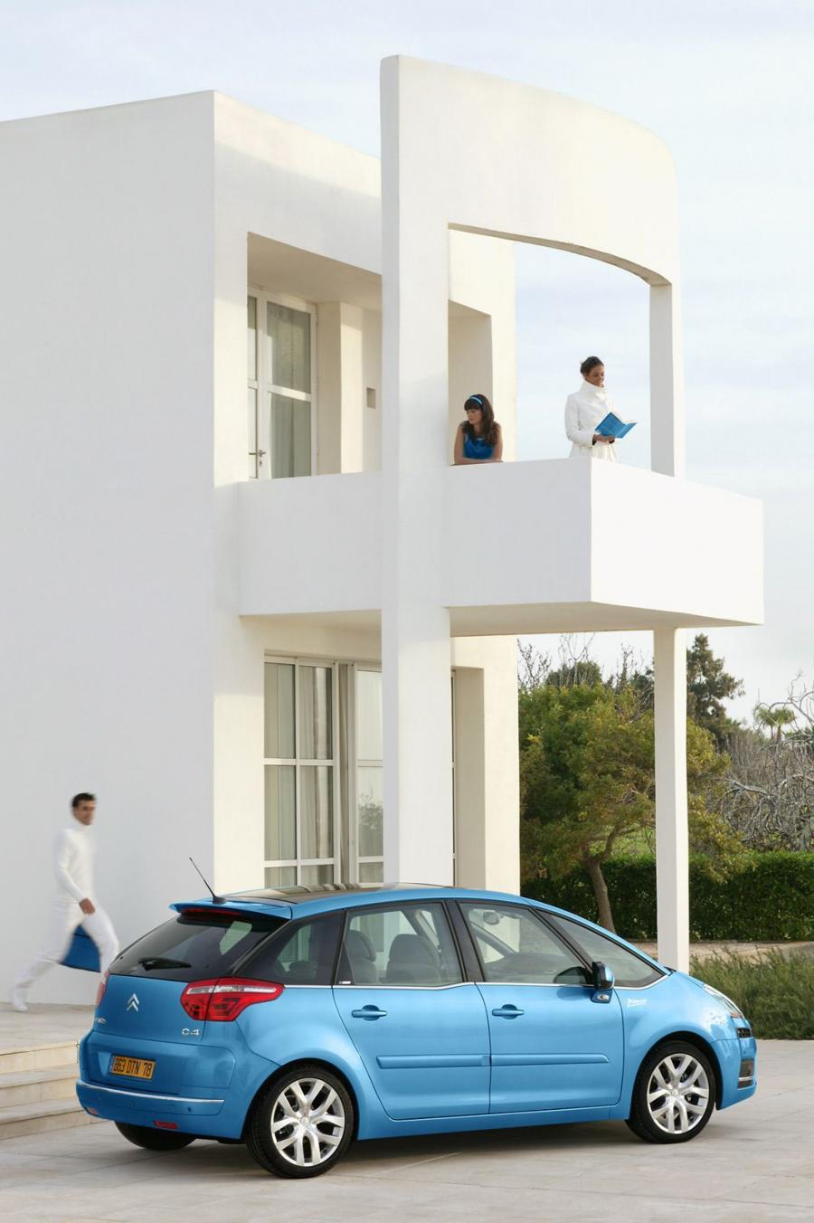  Citroen C4 Picasso 2007 года  (фото 90 из 117)